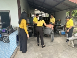 S__76275724_0.jpg - เทศบาลตำบลสันป่าตอง ลงพื้นที่มอบรถเข็น (Wheelchair) ในเขตพื้นที่เทศบาลตำบลสันป่าตอง | https://www.sanpatong.go.th