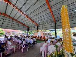174443_0.jpg - กองการศึกษา เทศบาลตำบลสันป่าตองได้จัดโครงการส่งเสริมทำนุบำรุงศาสนา ถวายเทียนพรรษา ประจำปีงบประมาณ พ.ศ.2568 | https://www.sanpatong.go.th