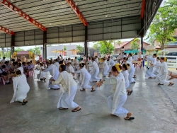 174444_0.jpg - กองการศึกษา เทศบาลตำบลสันป่าตองได้จัดโครงการส่งเสริมทำนุบำรุงศาสนา ถวายเทียนพรรษา ประจำปีงบประมาณ พ.ศ.2568 | https://www.sanpatong.go.th