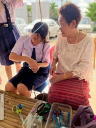 กองการศึกษาเทศบาลตำบลสันป่าตอง  ได้จัดทำโครงการโครงการอนุรักษ์ศิลปะล้านนา ส่งเสริมภูมิปัญญาท้องถิ่น ประจำปีงบประมาณ พ.ศ.2568 ภาพที่ 21 | https://www.sanpatong.go.th
