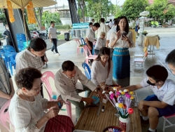 กองการศึกษาเทศบาลตำบลสันป่าตอง  ได้จัดทำโครงการโครงการอนุรักษ์ศิลปะล้านนา ส่งเสริมภูมิปัญญาท้องถิ่น ประจำปีงบประมาณ พ.ศ.2568 ภาพที่ 36 | https://www.sanpatong.go.th