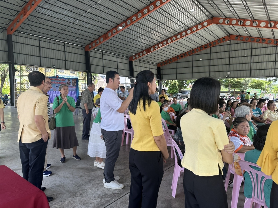 เทศบาลตำบลสันป่าตองจัดโครงการส่งเสริมอาชีพตามแนวเศรษฐกิจพอเพียง ประจำปี 2568 ภาพที่ 8 | https://www.sanpatong.go.th