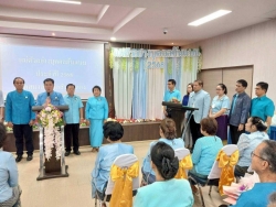 185393_0.jpg - กองการศึกษา เทศบาลตำบลสันป่าตอง ได้จัดโครงการแม่ตัวอย่างบุคคลต้นแบบ ประจำปีงบประมาณ2568 | https://www.sanpatong.go.th