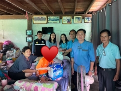 1.jpg - เทศบาลตำบลสันป่าตอง ลงพื้นที่มอบแพมเพิส แก่ผู้พิการและผู้สูงอายุ ในเขตเทศบาลตำบลสันป่าตอง | https://www.sanpatong.go.th