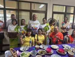 โครงการฝึกอบรมถ่ายทอดความรู้และทัศนศึกษาดูงานให้กับผู้นำชุมชน ประจำปี 2568 ภาพที่ 14 | https://www.sanpatong.go.th