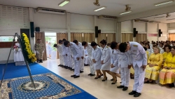 เทศบาลตำบลสันป่าตอง ได้ร่วมกิจกรรมเนื่องจาก วันคล้ายวันสวรรคต พระบาทสมเด็จพระบรมชนกาธิเบศร มหาภูมิพลอดุลยเดชมหาราช บรมนาถบพิตร ภาพที่ 12 | https://www.sanpatong.go.th