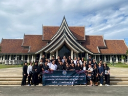 โครงการเทิดทูล ชาติ ศาสนา พระมหากษัตริย์ รวมพลังแห่งความภัคดีของประชาชนเทศบาลตำบลสันป่าตอง  ภาพที่ 18 | https://www.sanpatong.go.th
