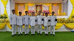 เทศบาลตำบลสันป่าตอง ได้เข้าร่วมพิธีเนื่องในวันคล้ายวันพระบรมราชสมภพพระบาทสมเด็จพระบรมชนกาธิเบศร มหาภูมิพลอดุลยเดชมหาราช บรมนาถบพิตร วันชาติ และวันพ่อแห่งชาติ 5 ธันวาคม 2568  ภาพที่ 16 | https://www.sanpatong.go.th