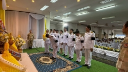 เทศบาลตำบลสันป่าตอง ได้เข้าร่วมพิธีเนื่องในวันคล้ายวันพระบรมราชสมภพพระบาทสมเด็จพระบรมชนกาธิเบศร มหาภูมิพลอดุลยเดชมหาราช บรมนาถบพิตร วันชาติ และวันพ่อแห่งชาติ 5 ธันวาคม 2568  ภาพที่ 14 | https://www.sanpatong.go.th