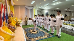เทศบาลตำบลสันป่าตอง ได้เข้าร่วมพิธีเนื่องในวันคล้ายวันพระบรมราชสมภพพระบาทสมเด็จพระบรมชนกาธิเบศร มหาภูมิพลอดุลยเดชมหาราช บรมนาถบพิตร วันชาติ และวันพ่อแห่งชาติ 5 ธันวาคม 2568  ภาพที่ 15 | https://www.sanpatong.go.th