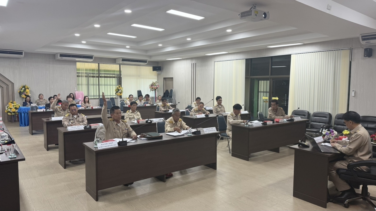 การประชุมสภาเทศบาลตำบลสันป่าตอง สมัยวิสามัญ สมัยที่ ๑ ครั้งที่ ๑ ประจำปี ๒๕๖๘ วันที่  ๒๕  ธันวาคม  ๒๕๖๘ ภาพที่ 16 | https://www.sanpatong.go.th