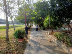 42873.jpg - เทศบาลตำบลสันป่าตอง พร้อมกับกองช่าง ได้ดูแลทำความสะอาดบริเวณสวนสาธารณะภายในเขตเทศบาลตำบลสันป่าตอง | https://www.sanpatong.go.th