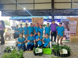 เทศบาลตำบลสันป่าตองได้ดำเนินการจัด โครงการอนุรักษ์พันธุกรรมพืชอันเนื่องมาจากพระราชดำริ สมเด็จพระกนิษฐาธิราชเจ้า กรมสมเด็จพระเทพรัตนราชสุดาฯ สยามบรมราชกุมารี ภาพที่ 12 | https://www.sanpatong.go.th