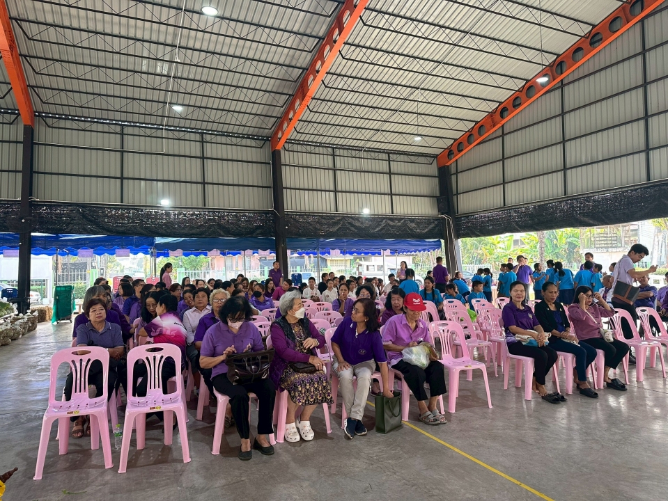 เทศบาลตำบลสันป่าตองได้ดำเนินการจัด โครงการอนุรักษ์พันธุกรรมพืชอันเนื่องมาจากพระราชดำริ สมเด็จพระกนิษฐาธิราชเจ้า กรมสมเด็จพระเทพรัตนราชสุดาฯ สยามบรมราชกุมารี ภาพที่ 52 | https://www.sanpatong.go.th