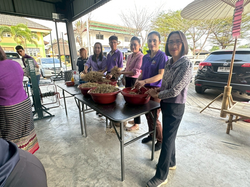 เทศบาลตำบลสันป่าตองได้ดำเนินการจัด โครงการอนุรักษ์พันธุกรรมพืชอันเนื่องมาจากพระราชดำริ สมเด็จพระกนิษฐาธิราชเจ้า กรมสมเด็จพระเทพรัตนราชสุดาฯ สยามบรมราชกุมารี ภาพที่ 61 | https://www.sanpatong.go.th