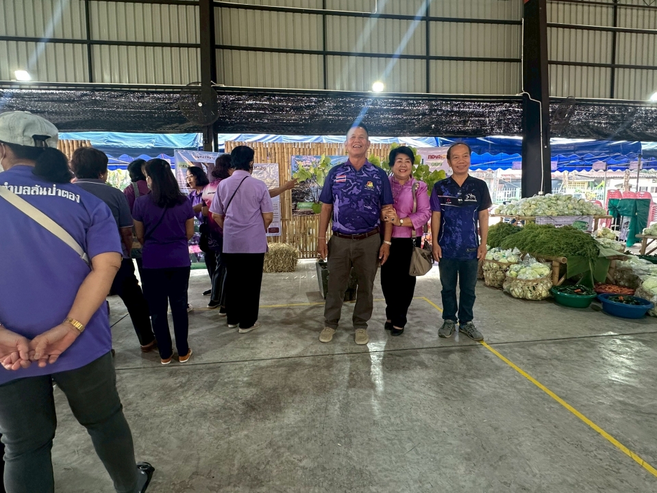 เทศบาลตำบลสันป่าตองได้ดำเนินการจัด โครงการอนุรักษ์พันธุกรรมพืชอันเนื่องมาจากพระราชดำริ สมเด็จพระกนิษฐาธิราชเจ้า กรมสมเด็จพระเทพรัตนราชสุดาฯ สยามบรมราชกุมารี ภาพที่ 24 | https://www.sanpatong.go.th