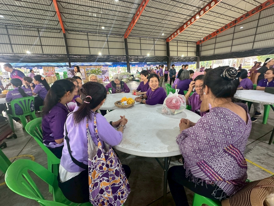 เทศบาลตำบลสันป่าตองได้ดำเนินการจัด โครงการอนุรักษ์พันธุกรรมพืชอันเนื่องมาจากพระราชดำริ สมเด็จพระกนิษฐาธิราชเจ้า กรมสมเด็จพระเทพรัตนราชสุดาฯ สยามบรมราชกุมารี ภาพที่ 29 | https://www.sanpatong.go.th