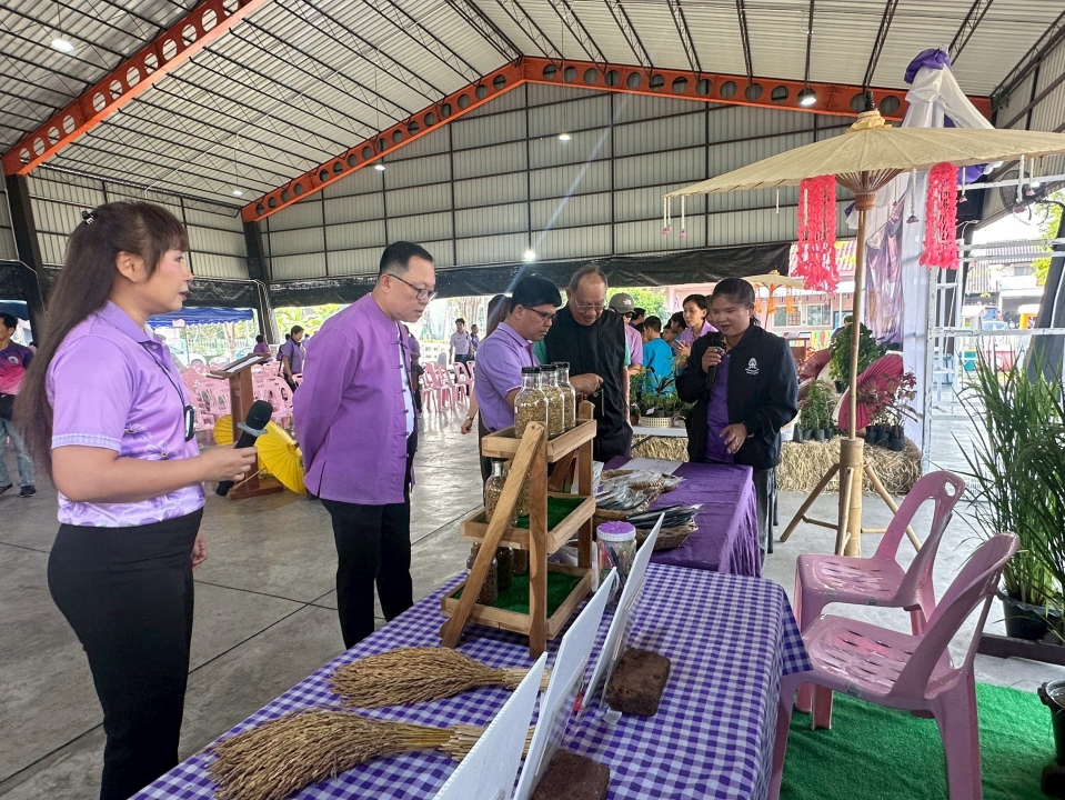 เทศบาลตำบลสันป่าตองได้ดำเนินการจัด โครงการอนุรักษ์พันธุกรรมพืชอันเนื่องมาจากพระราชดำริ สมเด็จพระกนิษฐาธิราชเจ้า กรมสมเด็จพระเทพรัตนราชสุดาฯ สยามบรมราชกุมารี ภาพที่ 31 | https://www.sanpatong.go.th