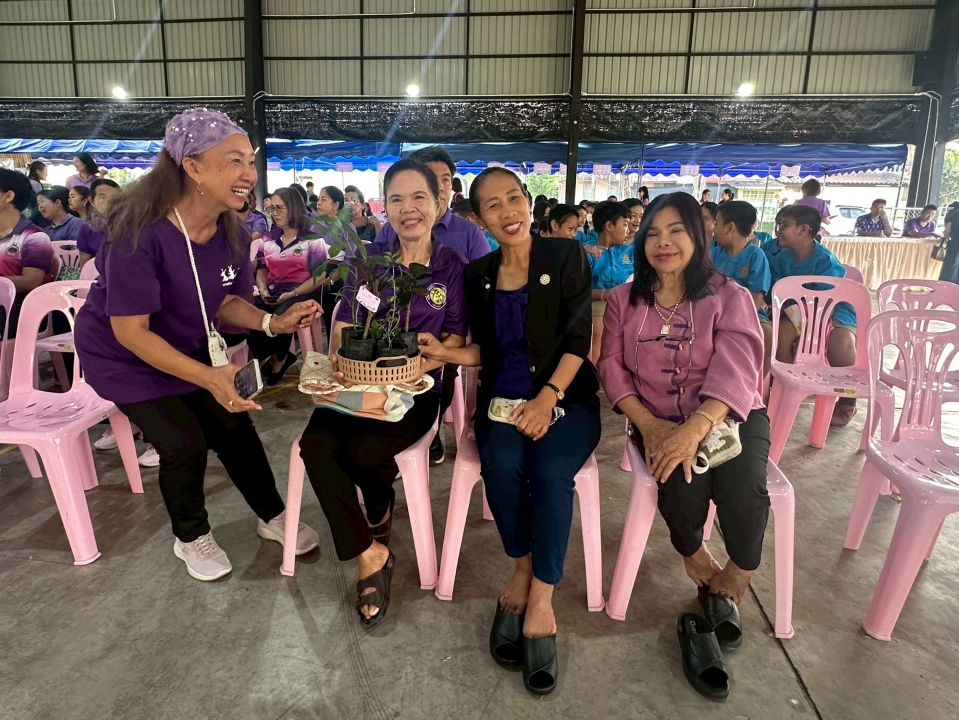เทศบาลตำบลสันป่าตองได้ดำเนินการจัด โครงการอนุรักษ์พันธุกรรมพืชอันเนื่องมาจากพระราชดำริ สมเด็จพระกนิษฐาธิราชเจ้า กรมสมเด็จพระเทพรัตนราชสุดาฯ สยามบรมราชกุมารี ภาพที่ 36 | https://www.sanpatong.go.th