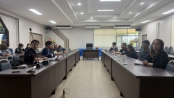 S__18489386.jpg - การประชุมการใช้ห้องประชุมและเครื่องเสียง อุปกรณ์ต่างๆ ในห้องประชุม | https://www.sanpatong.go.th