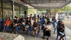 S__18636846.jpg - เทศบาลตำบลสันป่าตองได้เข้าร่วมประชุมประชาคมเพื่อทบทวนแผนพัฒนาท้องถิ่นระดับหมู่บ้าน บ้านช่างกระดาษ | https://www.sanpatong.go.th