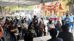 S__18636866.jpg - เทศบาลตำบลสันป่าตองได้เข้าร่วมประชุมประชาคมเพื่อทบทวนแผนพัฒนาท้องถิ่นระดับหมู่บ้าน บ้านช่างกระดาษ | https://www.sanpatong.go.th