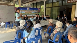 S__18636875.jpg - เทศบาลตำบลสันป่าตองได้เข้าร่วมประชุมประชาคมเพื่อทบทวนแผนพัฒนาท้องถิ่นระดับหมู่บ้าน บ้านช่างกระดาษ | https://www.sanpatong.go.th