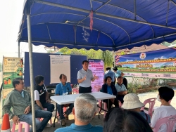 เทศบาลตำบลสันป่าตองได้เข้าร่วมประชุมประชาคมเพื่อทบทวนแผนพัฒนาท้องถิ่น พ.ศ 2566 - 2570 ระดับหมู่บ้าน บ้านสิริเชียงใหม่ ภาพที่ 7 | https://www.sanpatong.go.th