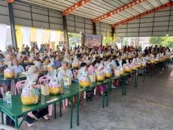 270611_0.jpg - โครงการสืบสานประเพณี วัฒนธรรมล้านนา สระเกล้าดำหัวผู้สูงอายุ ประจำปี 2569 | https://www.sanpatong.go.th