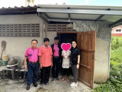 S__58228759_0.jpg - ลงพื้นที่สำรวจและเก็บข้อมูลเงินสงเคราะห์ผู้มีรายได้น้อยไร้ที่พึ่งในเขตเทศบาลตำบลสันป่าตอง | https://www.sanpatong.go.th