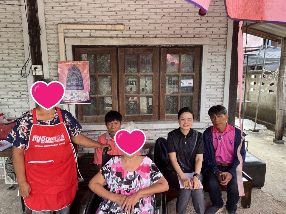 ลงพื้นที่สำรวจและเก็บข้อมูลเงินสงเคราะห์ผู้มีรายได้น้อยไร้ที่พึ่งในเขตเทศบาลตำบลสันป่าตอง ภาพที่ 7 | https://www.sanpatong.go.th