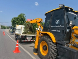 54073.jpg - เทศบาลตำบลสันป่าตองร่วมกับกองช่าง ดำเนินการ ทำความสะอาด กำจัดวัชพืช ลำเหมือง ถนน สันป่าตอง_ลำพูน | https://www.sanpatong.go.th