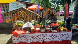 228462.jpg - เทศบาลตำบลสันป่าตอง ร่วมด้วย ผู้นำชุมชนและประชาชน ม.14 ต.ยุหว่า ร่วมพิธีประเพณีไหว้หอเจ้าบ้านและต้นมะจำโรง | https://www.sanpatong.go.th
