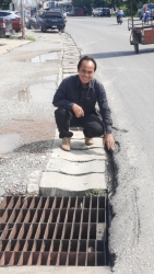 เทศบาลตำบลสันป่าตอง ร่วมกับงานป้องกันและบรรเทาสาธารณภัย ลงพื้นที่สำรวจสถานการณ์น้ำท่วมขัง ภาพที่ 10 | https://www.sanpatong.go.th