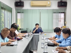 75773.jpg - นายบุญญาณุภาพ  ภูธรใจ รองนายกเทศมนตรีตำบลสันป่าตอง พร้อมด้วย เลขานุการนายก และสมาชิกสภาได้เข้าร่วม การประชุมหารือ เพื่อติดตามผลการดำเนินงาน และร่วมกันวางแนวทางแก้ไขปัญหาความเดือดร้อนของประชาชนในพื้นที่ | https://www.sanpatong.go.th