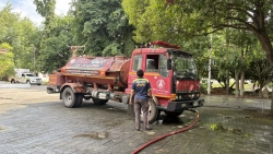 S__32153628.jpg - เทศบาลตำบลสันป่าตอง ร่วมกับ งานป้องกันและบรรเทาสาธารณภัย สำนักปลัดเทศบาล รับแจ้งหนังสือขอความอนุเคราะห์สนับสนุนรถบรรทุกน้ำฉีดล้างบริเวณลานในวัดป่าเจริญธรรม  | https://www.sanpatong.go.th