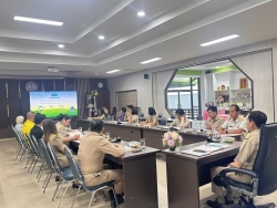 S__106774566.jpg - เทศบาลตำบลสันป่าตอง ร่วมกับ ฝ่ายแผนงานและงบประมาณ สำนักปลัดเทศบาล ได้ประชุมคณะกรรมการศูนย์บริการคนพิการทั่วไปเทศบาลตำบลสันป่าตอง | https://www.sanpatong.go.th