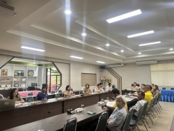 S__106774569.jpg - เทศบาลตำบลสันป่าตอง ร่วมกับ ฝ่ายแผนงานและงบประมาณ สำนักปลัดเทศบาล ได้ประชุมคณะกรรมการศูนย์บริการคนพิการทั่วไปเทศบาลตำบลสันป่าตอง | https://www.sanpatong.go.th