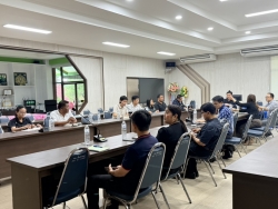 S__21979156.jpg - เทศบาลตำบลสันป่าตองได้เข้าร่วมการประชุมกับบริษัท Bedrock Analytics ได้ให้ความรู้เกี่ยวกับงานสารบรรณอิเล็กทรอนิกส์ | https://www.sanpatong.go.th