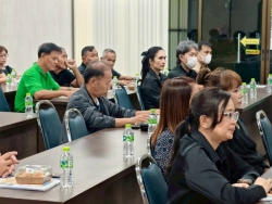 10.jpg - กองคลัง เทศบาลตำบลสันป่าตองจัดโครงการฝึกอบรมให้ความรู้แก่คณะกรรมการจัดซื้อจัดจ้างและผู้ปฎิบัติงานด้านพัสดุ ประจำปีงบประมาณ 2569  | https://www.sanpatong.go.th