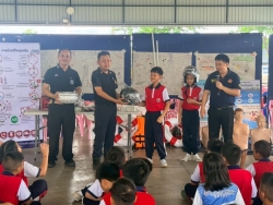 S__22208538.jpg - เทศบาลตำบลสันป่าตอง จัดอบรมโครงการ “เสริมสร้างความปลอดภัย สร้างวินัยจราจร” มุ่งลดอุบัติเหตุในชุมชน | https://www.sanpatong.go.th