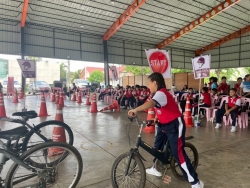 S__22208545.jpg - เทศบาลตำบลสันป่าตอง จัดอบรมโครงการ “เสริมสร้างความปลอดภัย สร้างวินัยจราจร” มุ่งลดอุบัติเหตุในชุมชน | https://www.sanpatong.go.th