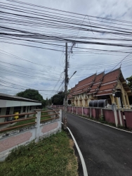 72755.jpg - เทศบาลตำบลสันป่าตอง ร่วมกับงานป้องกันและบรรเทาสาธารณภัยสำนักปลัดเทศบาล  ดำเนินการสำรวจเศษสายไฟฟ้า ถนนเชียงใหม่-ฮอด ช่วงสะพานสันคะยอม- สะพานแม่กุ้ง ฝั่งซ้ายและขวา | https://www.sanpatong.go.th