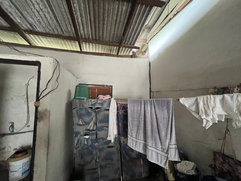ลงพื้นที่ช่วยเหลือปรับปรุงซ่อมแซมสภาพแวดล้อมและที่อยู่อาศัยให้แก่คนพิการและผู้สูงอายุ จำนวน 4 ราย ภาพที่ 12 | https://www.sanpatong.go.th