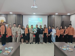 46116_0.jpg - พิธีต้อนรับ นายสายฟ้า บุญตอม เข้ารับตำแหน่งผู้อำนวยการกองศึกษาเทศบาลตำบลสันป่าตอง | https://www.sanpatong.go.th