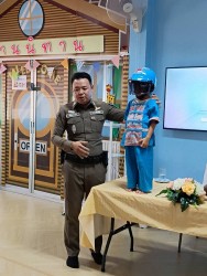โครงการหนูน้อยปลอดภัยสวมหมวกนิรภัยมีวินัยจราจร สนับสนุนโดยกองทุนหลักประกันสุขภาพท้องถิ่น(กปท.) ภาพที่ 29 | https://www.sanpatong.go.th