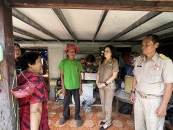 ลงพื้นที่ให้การช่วยเหลือผู้สูงอายุ ตามโครงการปรับปรุงสภาพแวดล้อมและสิ่งอำนวยความสะดวกของผู้สูงอายุให้เหมาะสมและปลอดภัย พ.ศ. 2569 ณ บ้านช่างกระดาษ หมู่ที่ 1 ต.ทุ่งต้อม ภาพที่ 4 | https://www.sanpatong.go.th
